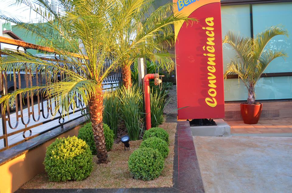 Jardins em estabelecimentos comerciais-05